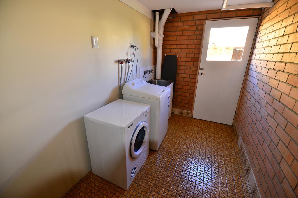 City Centre Apartments Графтън Екстериор снимка