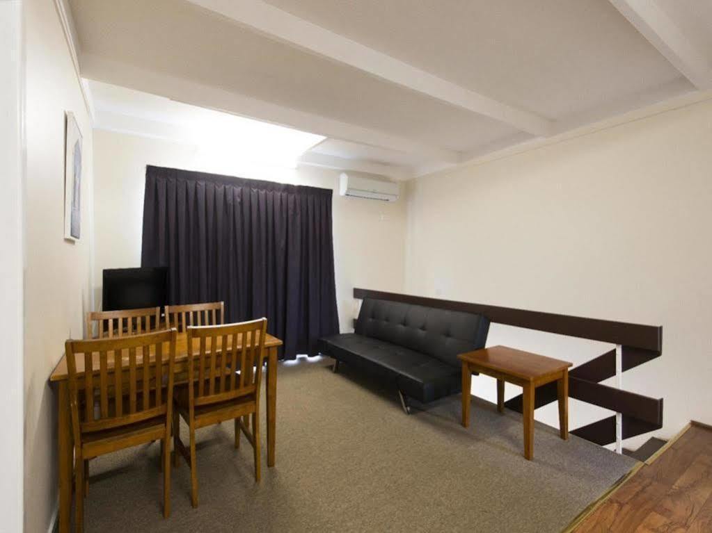 City Centre Apartments Графтън Екстериор снимка